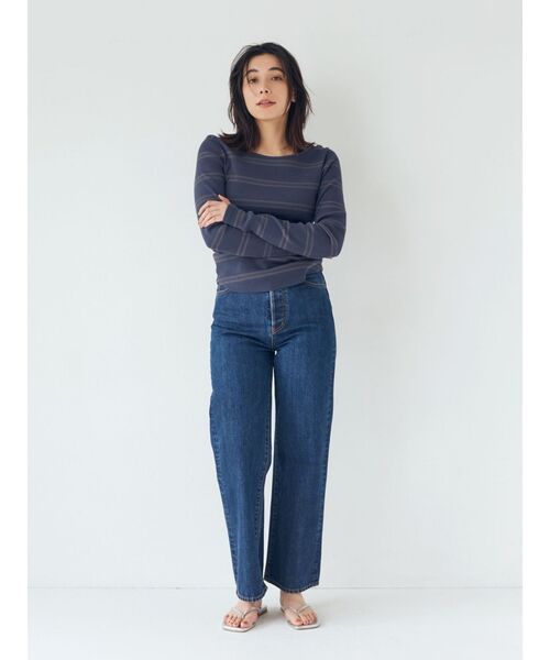 Ungrid（アングリッド）の「フィットロングスリーブTee（Tシャツ/カットソー・レディース・ネイビー/オフホワイト/ボルドー/イエロー・FREE）」の15枚目の写真