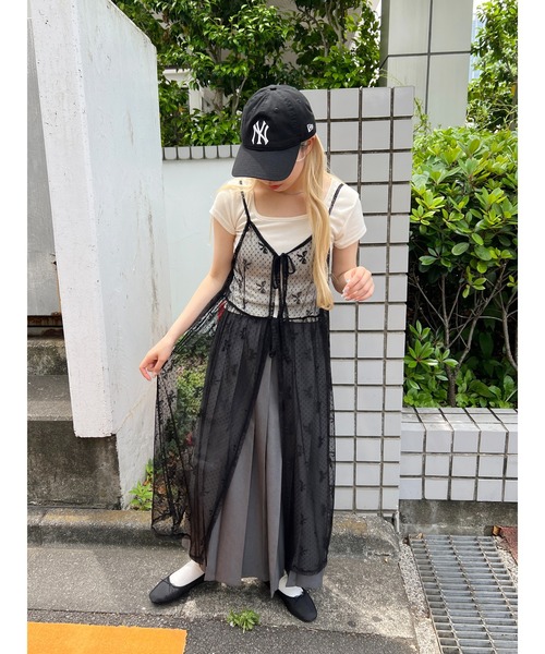 WC（ダブル シー）の「リボンシアーロングキャミワンピ（ワンピース・レディース・ブラック/ホワイト・FREE）」の18枚目の写真