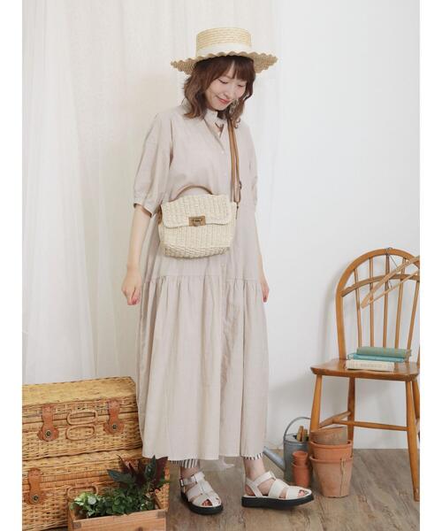 Samansa Mos2(サマンサ モスモス)の「【接触冷感】柄アソートティアードワンピース(ワンピース・レディース・キナリ/オフホワイト/レッド/ブラック/チャコールグレー/ブルー・F)」の3枚目の写真