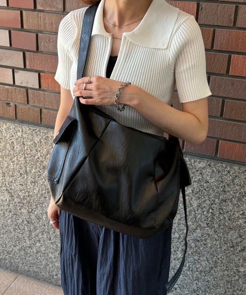 ISOOK(アイスー)の「【ISOOK / アイスー】ビッグサイズクロワッサンバッグ / ショルダーバッグ アウトポケット トートバッグ ZOZOTOWN限定(ショルダーバッグ・レディース・ブラック/ホワイト・FREE)」の15枚目の写真