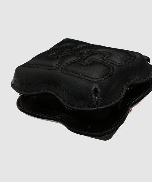 GANNI(ガニー)の「Butterfly Nano Crossbody(ショルダーバッグ・レディース・ブラック・OS)」の8枚目の写真