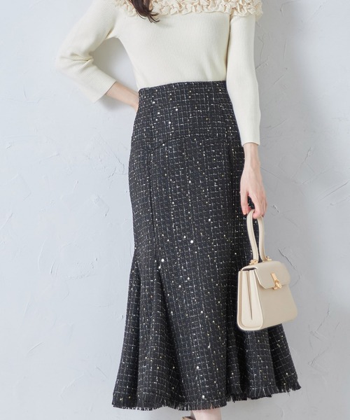 tocco closet(トッコ クローゼット)の「バックレースアップコルセット風スパンコールツイードマーメイドスカート(スカート・レディース・ブラック/アイボリー・M)」の2枚目の写真