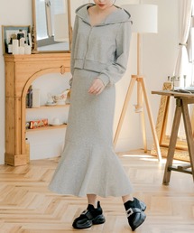 JULIA BOUTIQUE（ジュリアブティック）の「パーカー×マーメイドスカートスウェットセットアップ（ワンピース）」