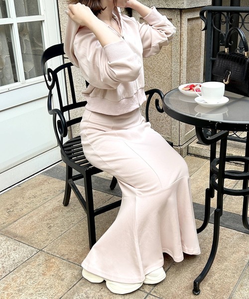 Julia Boutique（ジュリアブティック）の「パーカー×マーメイドスカートスウェットセットアップ（ワンピース・レディース・ホワイト/ピンク/モカ/ブラック/ブルーグレー/グレー・ONE）」の14枚目の写真