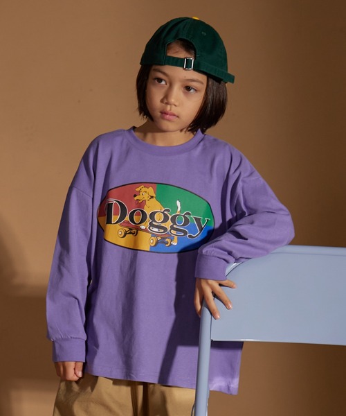 PAIRMANON STREET（ペアマノンストリート）の「【PAIRMANON STREET】アソート ストリート プリント ビッグシルエット 長袖 Tシャツ（Tシャツ/カットソー・キッズ・オレンジ系その他/ホワイト系その他4/その他/ホワイト系その他2/ブラック系その他3/ブラック系その他/ブラック系その他5/ブルー系その他/その他2/グリーン系その他/ベージュ系その他/ブラック系その他4/ベージュ系その他2/ホワイト系その他3/パープル系その他/パープル系その他2/ホワイト系その他/ブラック系その他2/ブルー系その他3/ブルー系その他2・160/100/90/110/130/140/150/120）」の18枚目の写真