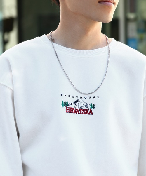 ZIP FIVE（ジップファイブ）の「【ZIP FIVE】 アソートロゴ 刺繍 ビッグシルエット 長袖 スウェット トレーナー（スウェット・メンズ・ネイビー系/グレー系/アイボリー系/杢グレー/グレー系1/アイボリー系1/ホワイト/グレー系2/アイボリー系2/ホワイト系1/ブラック/ホワイト系/ブラック系/チャコール/ネイビー/オートミール・X-LARGE/LARGE/MEDIUM）」の3枚目の写真