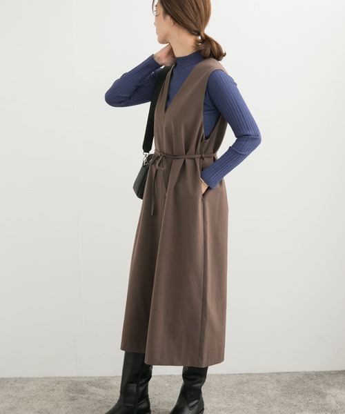 URBAN RESEARCH DOORS（アーバンリサーチドアーズ）の「『UR TECH』ツイルフレアジャンパースカート（ワンピース・レディース・チェック/モカ・MEDIUM）」の12枚目の写真