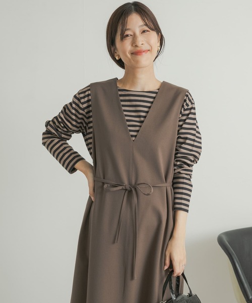 URBAN RESEARCH DOORS（アーバンリサーチドアーズ）の「『UR TECH』ツイルフレアジャンパースカート（ワンピース・レディース・チェック/モカ・MEDIUM）」の22枚目の写真