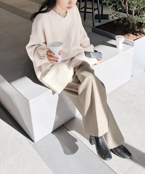 reca(レカ)の「Vネックオーバーサイズニット(ニット/セーター・レディース・チャコールグレー/ブルー/グレイッシュベージュ/オートミール/オレンジ・M)」の18枚目の写真