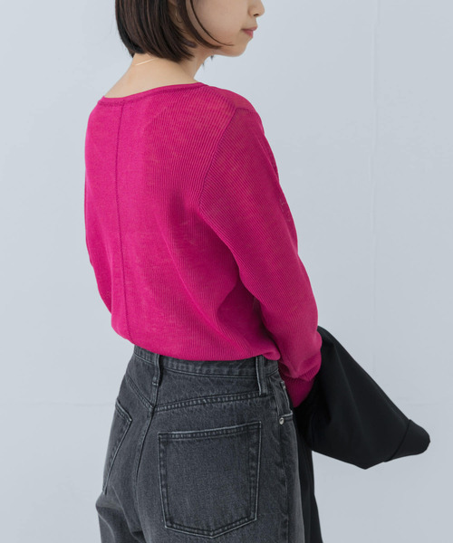 URBAN RESEARCH（アーバンリサーチ）の「ドライウールボートネックニット（ニット/セーター・レディース・ピンク/ブラウン/グレー・FREE）」の13枚目の写真