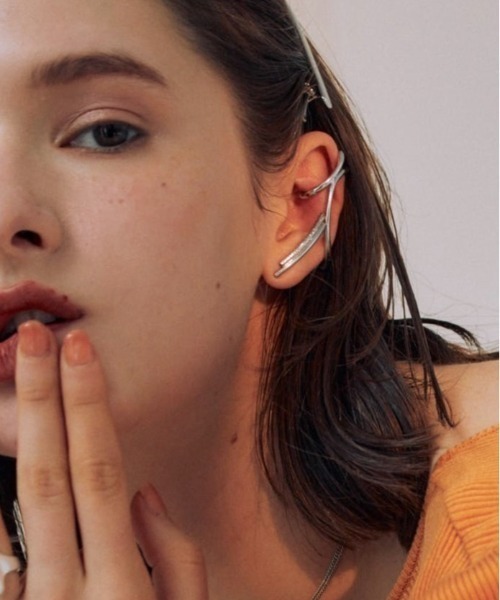 ciite'(シーテ)の「ダブルフープイヤーカフ(イヤーカフ・レディース・ゴールド/シルバー・FREE)」の17枚目の写真