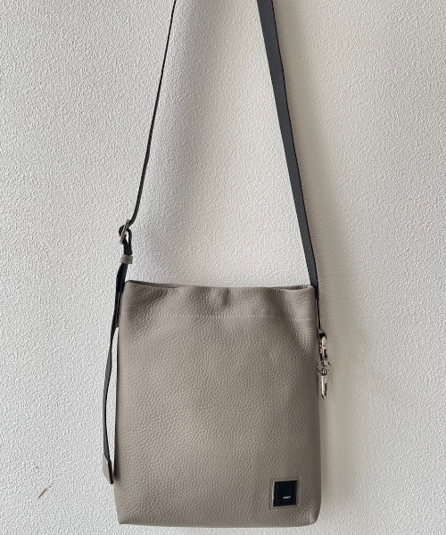 waku（ワク）の「WK-0090　waku　シンプルショルダー　Sサイズ（ショルダーバッグ・メンズ・グレー/ネイビー/ブラック・FREE）」の10枚目の写真