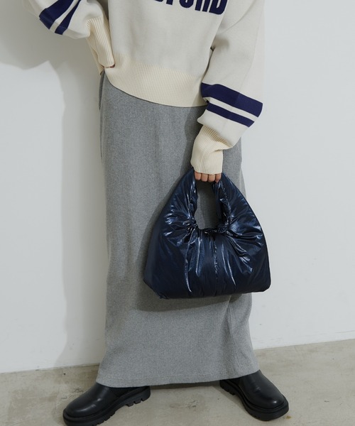 CIAOPANIC TYPY(チャオパニックティピー)の「メタリックパディングBAG(トートバッグ・レディース・ホワイト/シルバー/ネイビー・ONE SIZE)」の3枚目の写真