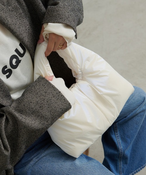 CIAOPANIC TYPY(チャオパニックティピー)の「メタリックパディングBAG(トートバッグ・レディース・ホワイト/シルバー/ネイビー・ONE SIZE)」の15枚目の写真