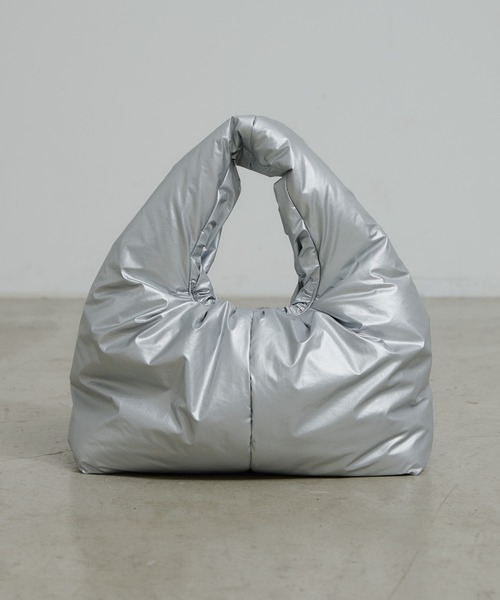 CIAOPANIC TYPY(チャオパニックティピー)の「メタリックパディングBAG(トートバッグ・レディース・ホワイト/シルバー/ネイビー・ONE SIZE)」の5枚目の写真