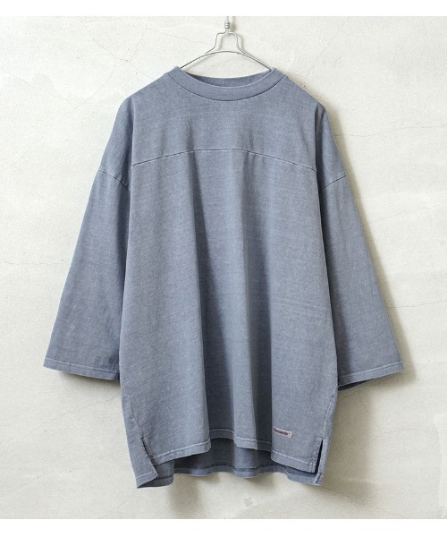 WAIPER.inc(ワイパーインク)の「製品染め 7分袖 SUPER BIG FOOTBALL TEE(Tシャツ/カットソー・メンズ・グレイッシュベージュ/グリーン系その他/ネイビー/チャコールグレー・S/M/L/XL)」の4枚目の写真