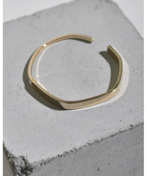 kiehtova（キエトヴァ）の「【kiehtova】LEGATO EARCUFF/レガート イヤーカフ（イヤーカフ・レディース・シルバー/ゴールド・FREE）」の8枚目の写真