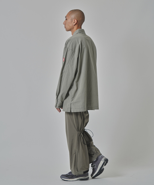 C.E(シーイー)の「【C.E / シーイー】cavempt COTTON CASUAL SHIRT(シャツ/ブラウス・メンズ・チャコールグレー・LARGE/MEDIUM)」の9枚目の写真