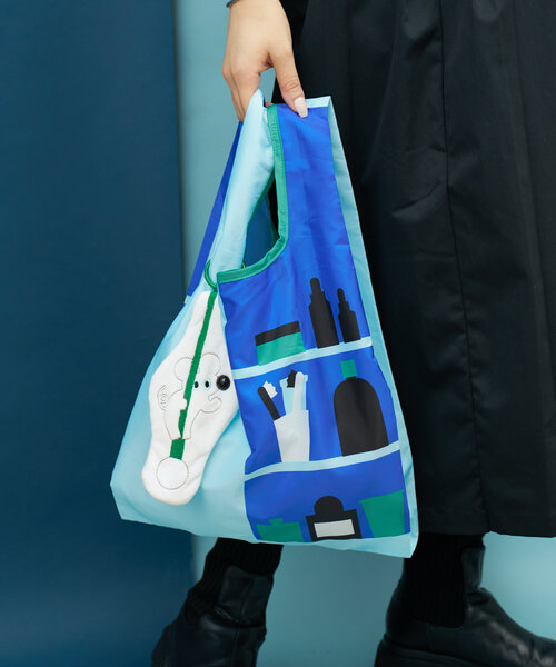 BIRTHDAY BAR(バースデイバー)の「umao×BIRTHDAY BAR マスコットポーチ付きエコバッグ(エコバッグ/サブバッグ・レディース・ブラック/ホワイト・0)」の2枚目の写真