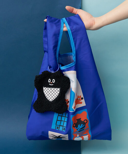 BIRTHDAY BAR(バースデイバー)の「umao×BIRTHDAY BAR マスコットポーチ付きエコバッグ(エコバッグ/サブバッグ・レディース・ブラック/ホワイト・0)」の6枚目の写真