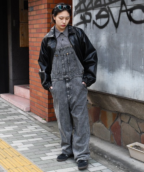 Starting Over(スターティングオーバー)の「vintage like work design loose fit denim overalls/ヴィンテージ ライク ワークデザイン ルーズフィット デニム オーバーオール(サロペット/オーバーオール・メンズ・ライトインディゴブルー/ケミカルウォッシュ/ブラック/ワンウォッシュ・M/L)」の15枚目の写真