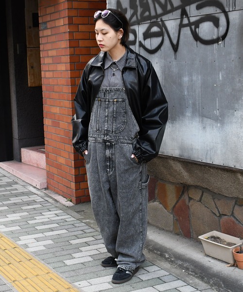 Starting Over(スターティングオーバー)の「vintage like work design loose fit denim overalls/ヴィンテージ ライク ワークデザイン ルーズフィット デニム オーバーオール(サロペット/オーバーオール・メンズ・ライトインディゴブルー/ケミカルウォッシュ/ブラック/ワンウォッシュ・M/L)」の16枚目の写真