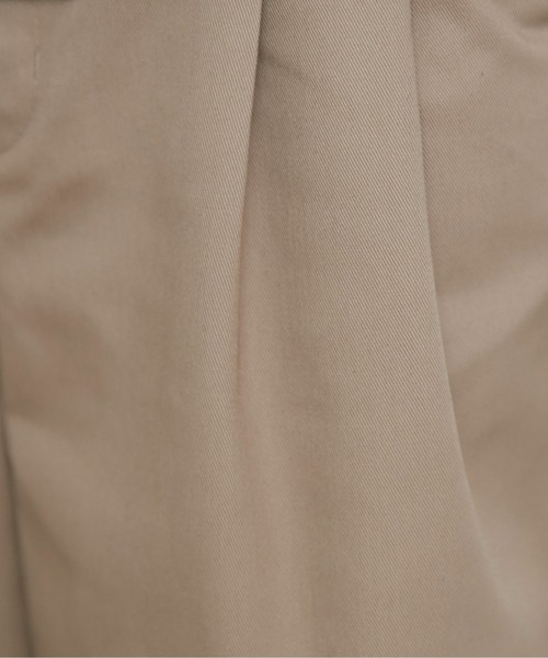 ANGIE(アンジー)の「ツータック ワイドストレート チノパンツ(チノパンツ・レディース・キャメル/ブラック/ダークグレー/ベージュ/カーキ/ネイビー/チャコールグレー・マルチサイズ)」の22枚目の写真