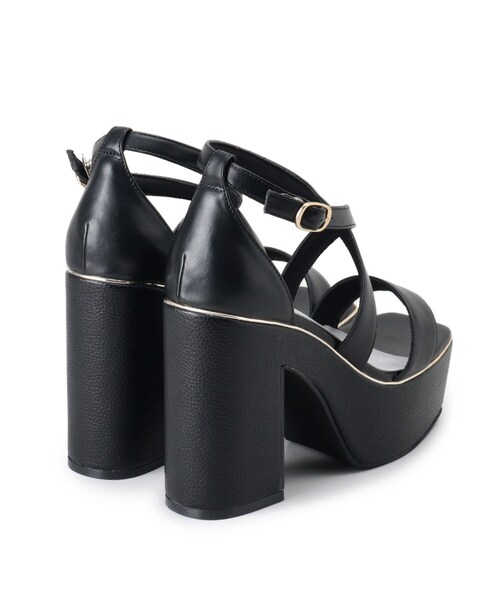 ESPERANZA（エスペランサ）の「【ラク盛り／サンダル】リピーター続出／脚長美脚　クロスストラップサンダル（サンダル・レディース・アイボリー/ベージュ系8/ブラック・LL/S/M/L）」の9枚目の写真