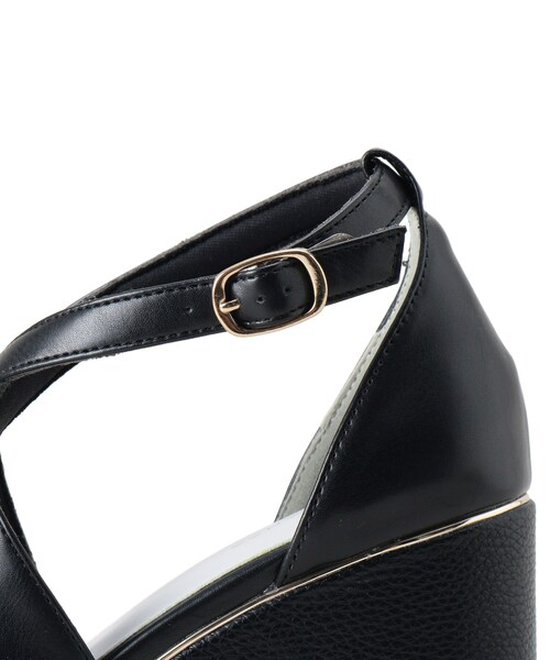 ESPERANZA（エスペランサ）の「【ラク盛り／サンダル】リピーター続出／脚長美脚　クロスストラップサンダル（サンダル・レディース・アイボリー/ベージュ系8/ブラック・LL/S/M/L）」の14枚目の写真