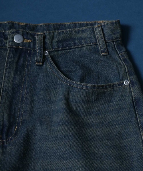 ANPAS(アンパス)の「10.5oz Vintage Design Wide Tapered Denim Pants with Walletchain/チェーン付き ヴィンテージ ワイドテーパード デニムパンツ オーバーダイ(デニムパンツ・メンズ・ネイビー/ブラック・M/L/XL)」の10枚目の写真