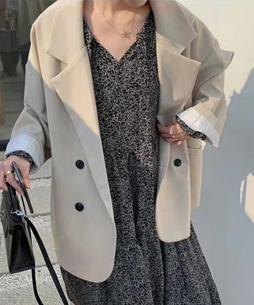 paravion（パラビオン）の「オーバーサイズジャケット（テーラードジャケット・レディース・オフホワイト/ブラック・FREE）」の4枚目の写真