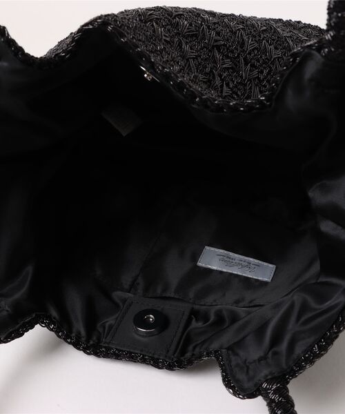 Three Four Time（ｽﾘｰﾌｫｰﾀｲﾑ）の「メタリックコード編みトート（かごバッグ・レディース・ブラック/シルバー・FREE）」の5枚目の写真