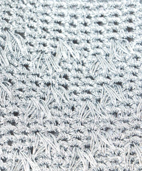 Three Four Time（ｽﾘｰﾌｫｰﾀｲﾑ）の「メタリックコード編みトート（かごバッグ・レディース・ブラック/シルバー・FREE）」の8枚目の写真