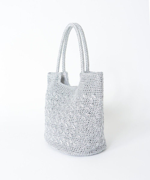 Three Four Time（ｽﾘｰﾌｫｰﾀｲﾑ）の「メタリックコード編みトート（かごバッグ・レディース・ブラック/シルバー・FREE）」の11枚目の写真