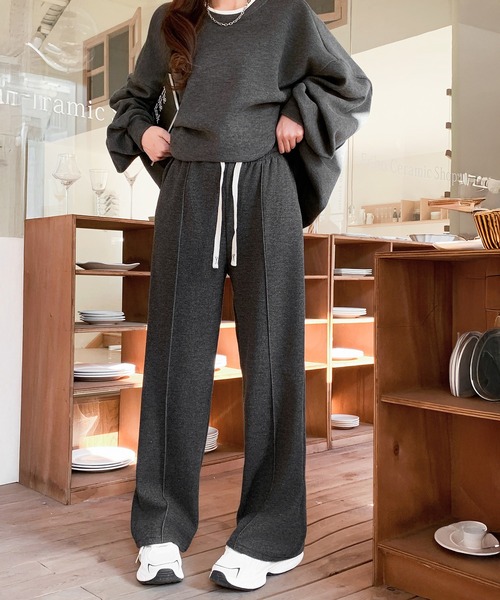 セール】重ね着風トレーナー（スウェット）｜by LEGNA（バイレグナ）の