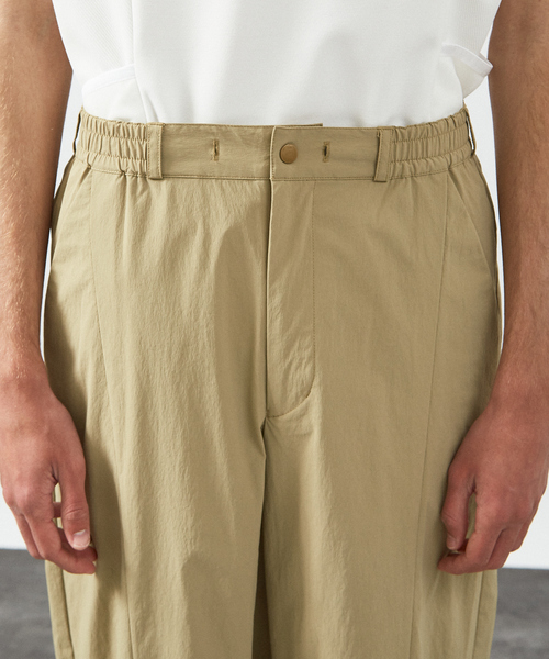 ABAHOUSE(アバハウス)の「【セットアップ対応】TUCK&DARTS ワイドテーパードパンツ(その他パンツ・メンズ・ブラック/ベージュ・46/48)」の10枚目の写真
