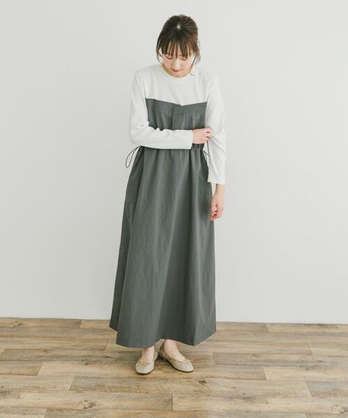 ITEMS URBANRESEARCH(アイテムズ アーバンリサーチ)の「ドッキングナイロンワンピース(ワンピース・レディース・カーキ/チャコールグレー・FREE)」の9枚目の写真
