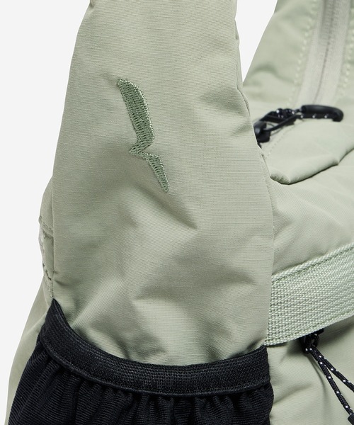 AIGLE（エーグル）の「撥水 コンパクト ミニショルダーバッグ（ショルダーバッグ・レディース・ブルー/ライトグリーン/ブラック・FREE）」の10枚目の写真