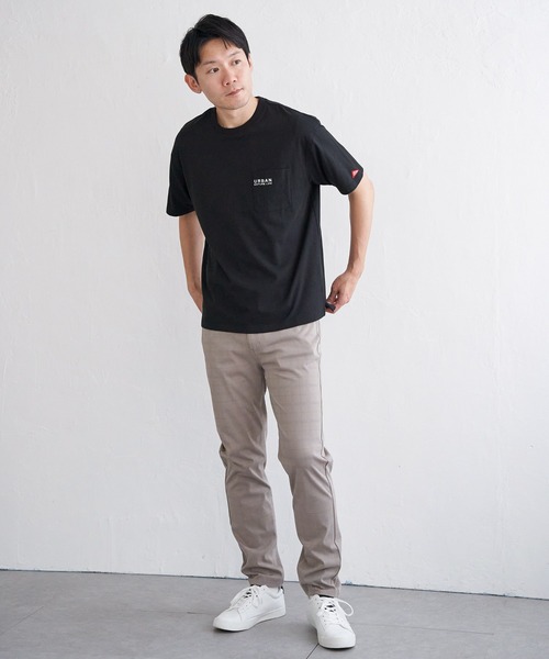ikka(イッカ)の「【雑誌MonoMax5月号掲載】URBAN NATURE LIFE アーバンネイチャーライフ 刺繍ポケットTシャツ【親子コーデ】(Tシャツ/カットソー・メンズ・ネイビー/ブラック/ホワイト/カーキ/ベージュ・XL/L/S/M)」の17枚目の写真