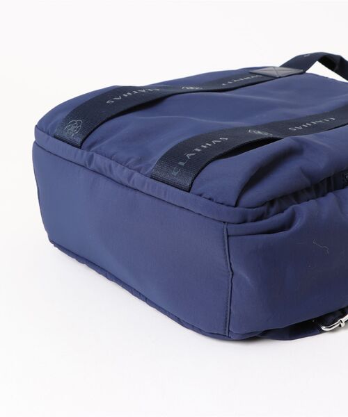 CLATHAS（クレイサス）の「レザン バックパック（バックパック/リュック・レディース・ネイビー/ダークグレー/グレイッシュベージュ・FREE）」の5枚目の写真