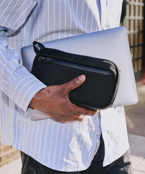 Aer Slim Pouch 2 エアー スリム ポーチ ガジェットケース（ポーチ
