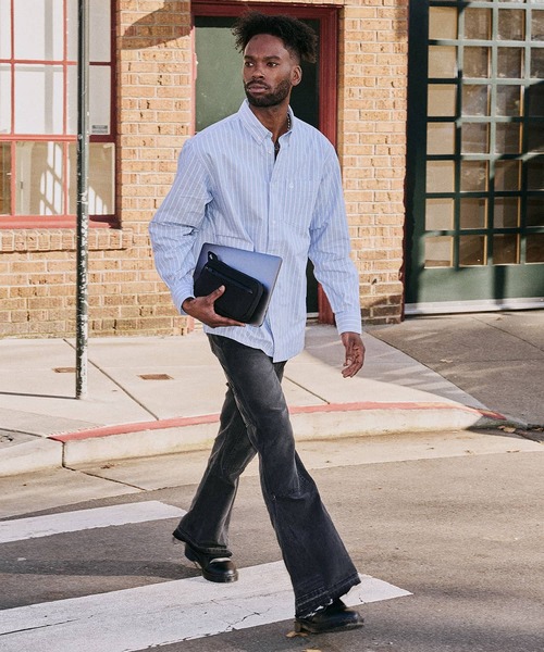 Aer（エアー）の「Aer Slim Pouch 2 エアー スリム ポーチ ガジェットケース（ポーチ・メンズ・ブラック・FREE）」の12枚目の写真