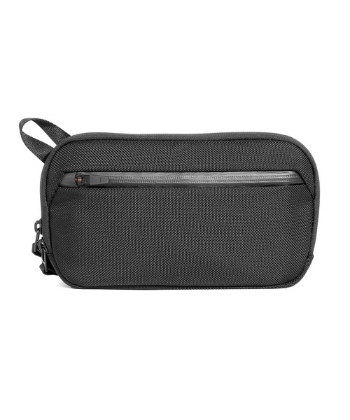 Aer（エアー）の「Aer Slim Pouch 2 エアー スリム ポーチ ガジェットケース（ポーチ・メンズ・ブラック・FREE）」の22枚目の写真