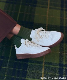 VEJA（ヴェジャ）の「VEJA / “V-90” スニーカー（スニーカー・メンズ）」
