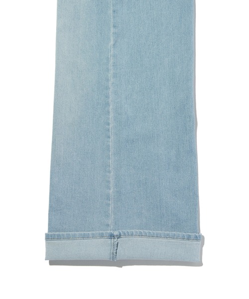 Levi's ワイドレッグデニムパンツ ライトブルー 318™ シェーピング ワイドレッグ ライトインディゴ – リーバイス