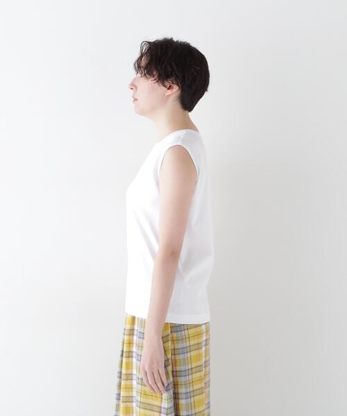 human woman(ヒューマンウーマン)の「◆ゼロロックタンクトップ(Tシャツ/カットソー・レディース・ホワイト/ベージュ・MEDIUM)」の8枚目の写真