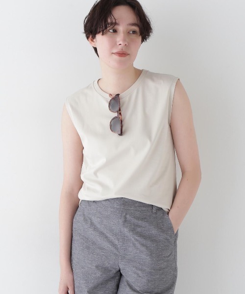 human woman(ヒューマンウーマン)の「◆ゼロロックタンクトップ(Tシャツ/カットソー・レディース・ホワイト/ベージュ・MEDIUM)」の1枚目の写真