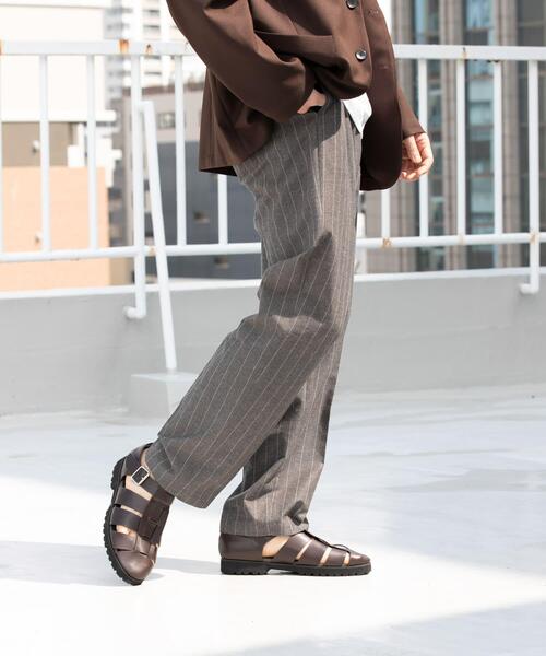 URBAN RESEARCH ROSSO MEN(アーバンリサーチロッソメン)の「『WEB限定』綿麻ストライプリラックステーパードパンツ(その他パンツ・メンズ・ライトグレー/チャコールグレー・LARGE/MEDIUM)」の9枚目の写真