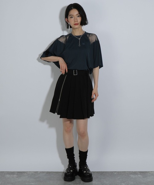 HARE(ハレ)の「レースキリカエTシャツ(HARE)(Tシャツ/カットソー・レディース・ホワイト/ブラック/ブルー/ブラック系その他/ブラック系その他2/ボルドー/オフホワイト/グレー・FREE)」の15枚目の写真