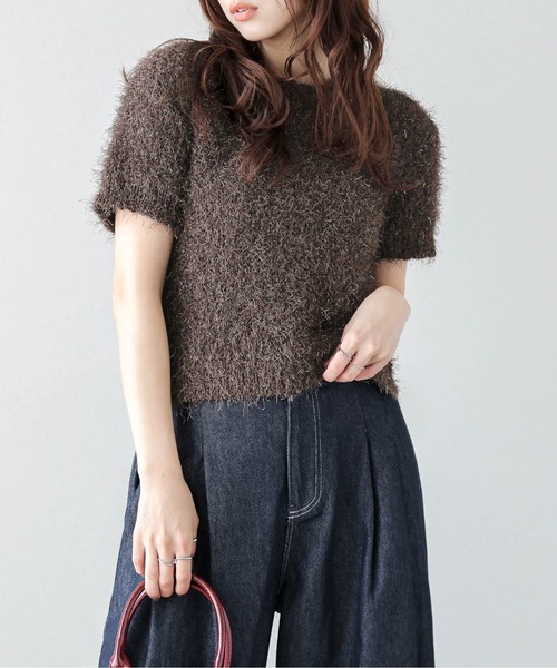 AMELY(エミリー)の「シャギーニットトップス(Tシャツ/カットソー・レディース・ブラック/グレー/ベージュ/ブラウン/テラコッタ/ダークブラウン/パープル・フリー)」の4枚目の写真